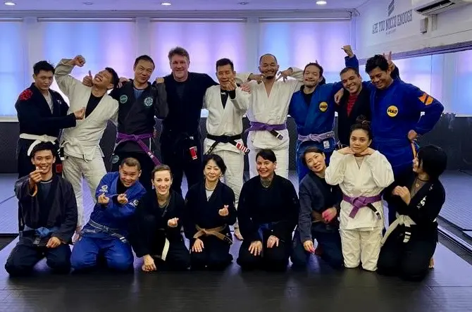 VCBJJ students together on the mat after training